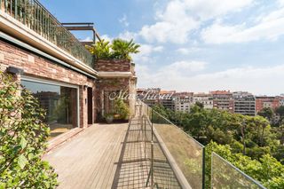 Rent Penthouse in Sant Gervasi - Galvany. El mejor ático de turó park  330m