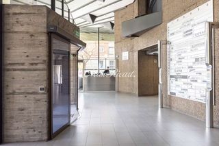 Office space in Raval. Oficinas exclusivas en edificio colom  814 m en doble planta con