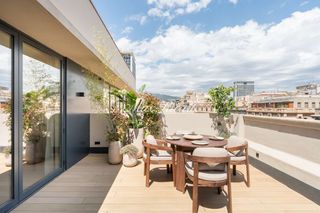 Àtic  N/a. Ático de obra nueva en eixample  123m