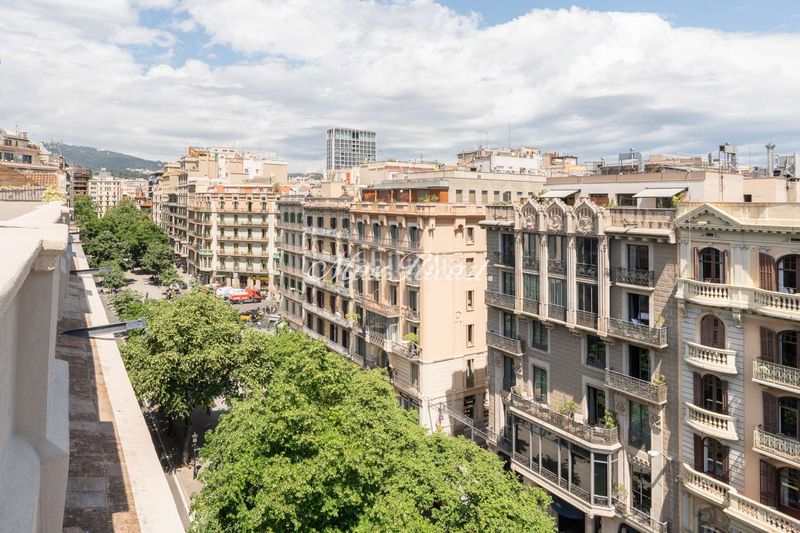 Foto 9073d994-e027-491e-b1e0-052f918a50b6. Àtic amb calefacció a Dreta de l´Eixample Barcelona