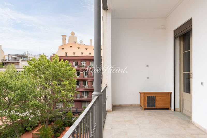 Foto 001e1fb8-d646-4b3e-b066-cb7e095ce58b. Pis amb calefacció a Dreta de l´Eixample Barcelona