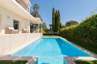 Lloguer Casa a Pedralbes. Casa independiente con jardín y piscina en pedralbes  510m