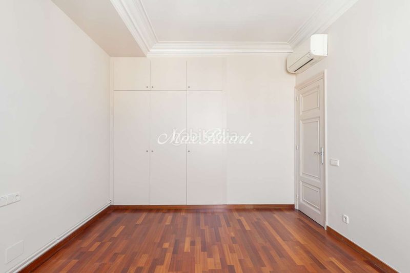 Foto 8d13c750-f98b-468f-9f03-bc45503365b2. Miete dachwohnung mit heizung in Sant Gervasi - Galvany Barcelona