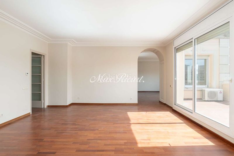 Foto 8e0ebb34-38c2-4353-ba15-41dced58858f. Miete dachwohnung mit heizung in Sant Gervasi - Galvany Barcelona