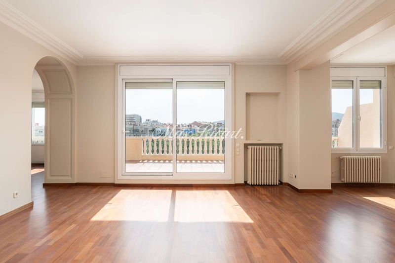 Foto d08cc7b2-dced-4a15-805b-9ed189425f39. Miete dachwohnung mit heizung in Sant Gervasi - Galvany Barcelona