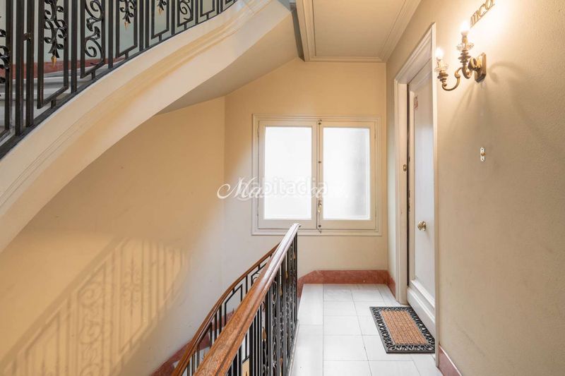 Foto fb75a08c-14e3-481e-8c63-207d27525ff5. Miete dachwohnung mit heizung in Sant Gervasi - Galvany Barcelona