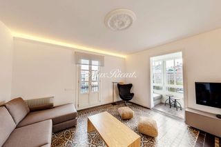 Lloguer Pis  N/a. Esquinero amueblado en eixample