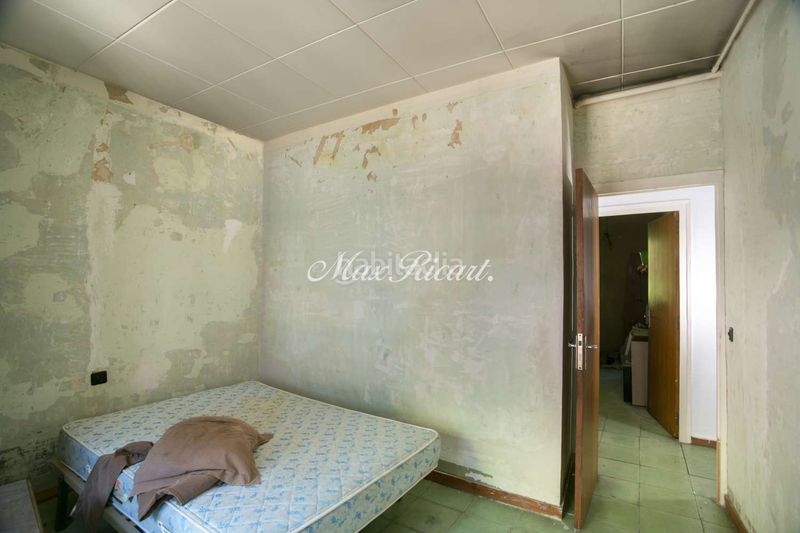 Foto 604b2cf5-a904-4a36-8631-5be2fe1940d7. Edificio  en venta girona, pirineo catalán 7 viviendas 6 locales comerciales en Ribes de Freser