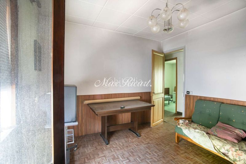 Foto 9f3c08d5-19e6-40cb-80a3-8e893299d1e3. Edificio  en venta girona, pirineo catalán 7 viviendas 6 locales comerciales en Ribes de Freser
