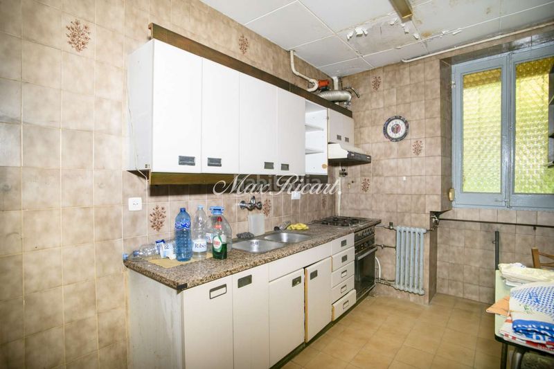 Foto a0d63ce5-319a-45a8-a0d0-1f47ed42a446. Edificio  en venta girona, pirineo catalán 7 viviendas 6 locales comerciales en Ribes de Freser