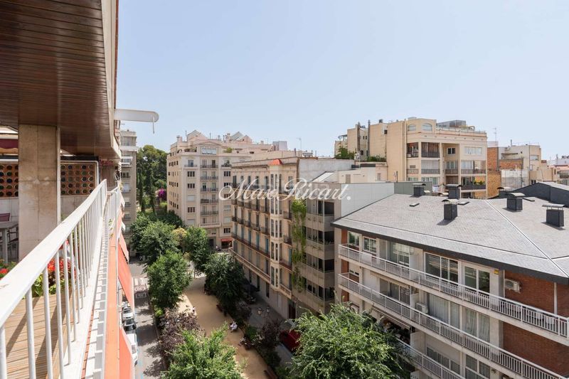 Foto ecc79ec0-dfe4-406b-adf7-c3225847a633. Àtic amb calefacció a Sant Gervasi - Galvany Barcelona