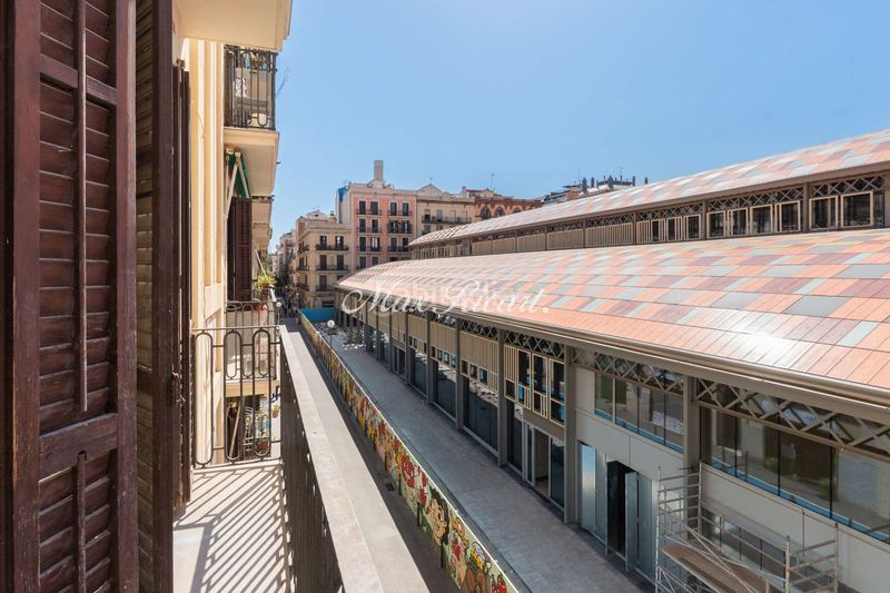 Foto 0ea50f7d-f50f-4bef-9e5d-fbdd309ebcf0. Pis amb calefacció a Vila de Gràcia Barcelona