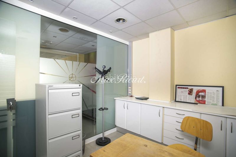 Foto caf36e6c-32f5-4b83-8e93-55dddca9bce6. Local comercial amb calefacció a Vilapicina - Torre Llobeta Barcelona