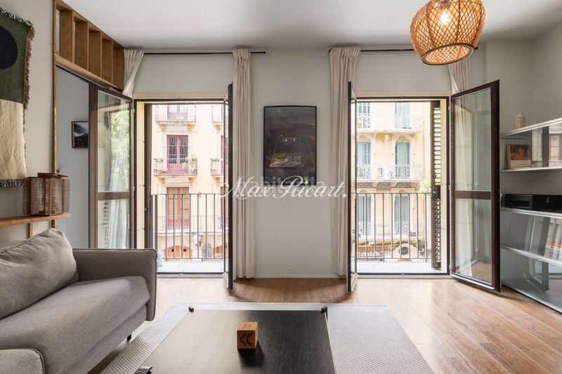 Foto b9c37b61-0f26-4c52-973e-82d94075e493. Pis amb calefacció a St. Pere - Sta. Caterina - El Born Barcelona