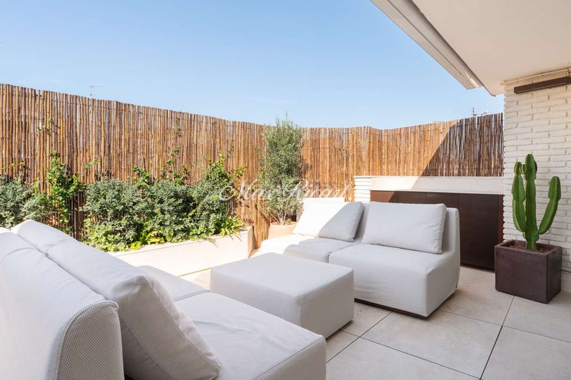 Foto 1a54c5a1-ce08-40da-b67b-9b8aea1d6f08. Miete dachwohnung mit heizung in Sant Antoni Barcelona