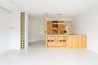 Appartement  N/a. Elegante vivienda de diseño, completamente reformada  133m