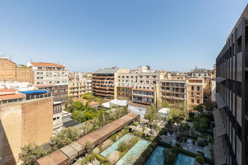 Foto dee251a4-d555-44fd-a1d0-5dedfe071c4c. Àtic a Dreta de l´Eixample Barcelona
