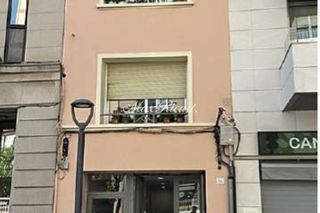 Local Comercial en Molins de Rei. Conjunto de 3 activos arrendados en molins de rei  rentabilidad