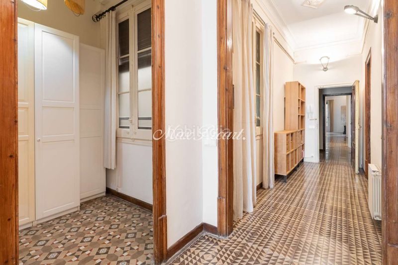 Foto ad0cfdd7-37ca-42e7-bf2f-bec655ac68c1. Pis amb calefacció a Dreta de l´Eixample Barcelona
