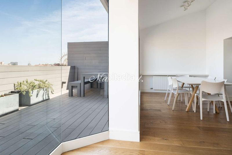 Foto a452a905-d99f-4271-9762-70b6983c8b25. Lloguer àtic amb calefacció a Sant Gervasi - Galvany Barcelona
