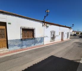 Casa  Calle san francisco. 1357 – encantadora propiedad de pueblo tradicional ubicada en el