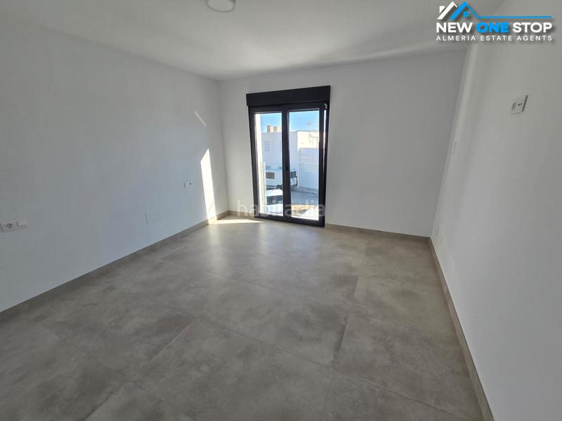 Foto 123edfb9-0c78-4fb0-8a3c-ac137e4d80d2. Maison jumelée avec parking piscine dans El Palmeral Mojácar