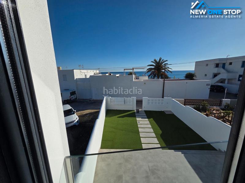 Foto ff9d5cb5-eb13-49b5-a5a5-0b0f1eba500a. Maison jumelée avec parking piscine dans El Palmeral Mojácar