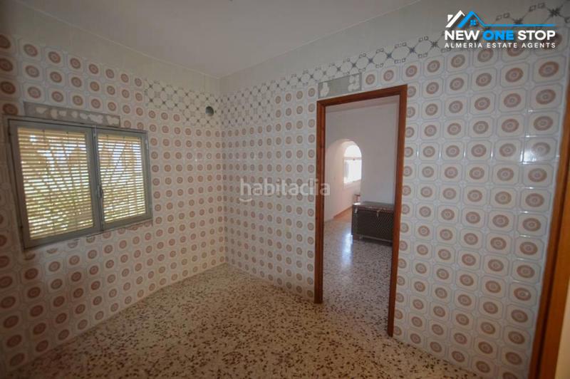 Foto c12ce2a3-447b-4624-9134-24dd2c052deb. Maison jumelée avec cheminée parking dans Bédar