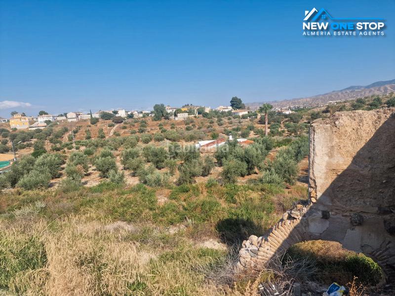 Foto 0de8c196-2997-4de6-b441-98b5f98a9511. Masia amb aparcament a Cantoria