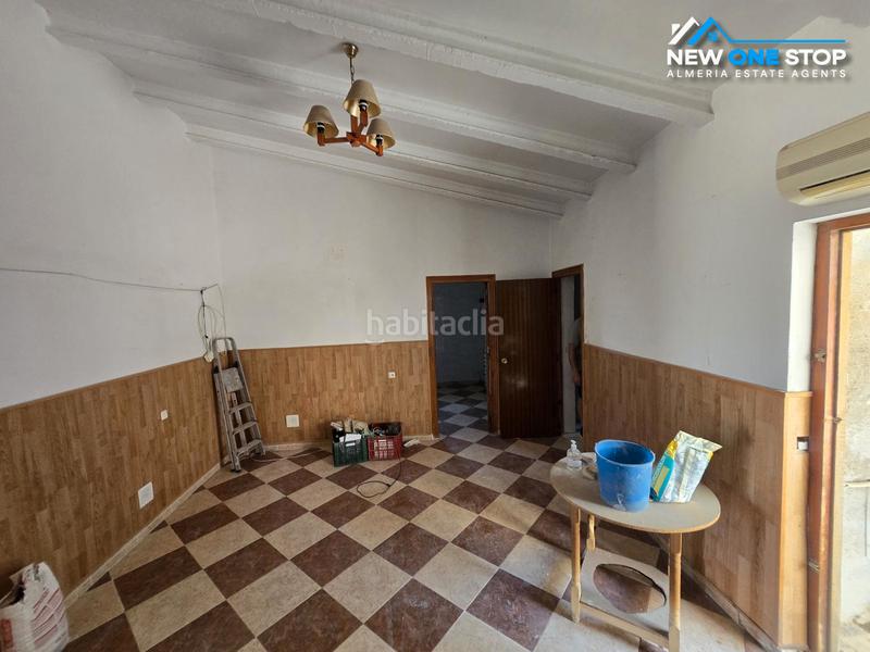 Foto f591bf20-0ca8-4e4a-a5cb-75ec6b11fc23. Masia amb aparcament a Cantoria