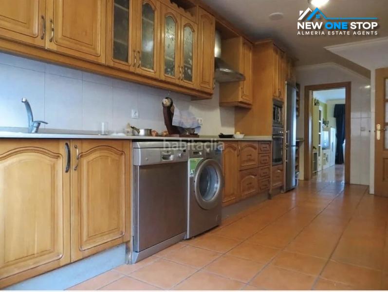 Foto 1093b966-c799-4b4c-99fa-f3e99f09b1ac. Casa  en venta . en Turre