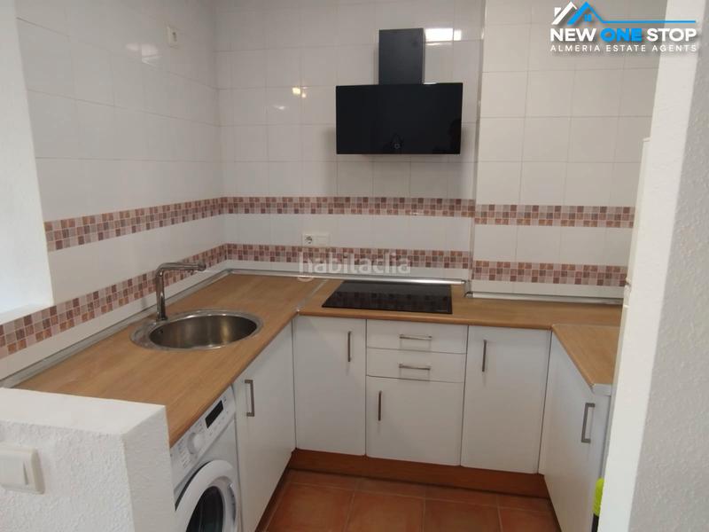Foto d29d2d4e-f824-4781-9c08-bf7c1a7b0223. Apartament a avenida garrucha 96 a Carboneras