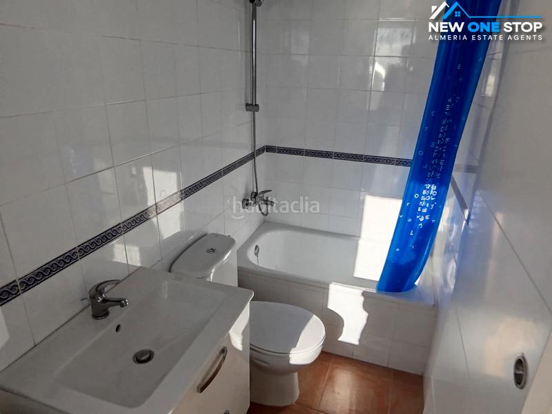 Foto fa086174-6798-48af-84b9-a73a8d75201c. Apartament a avenida garrucha 96 a Carboneras