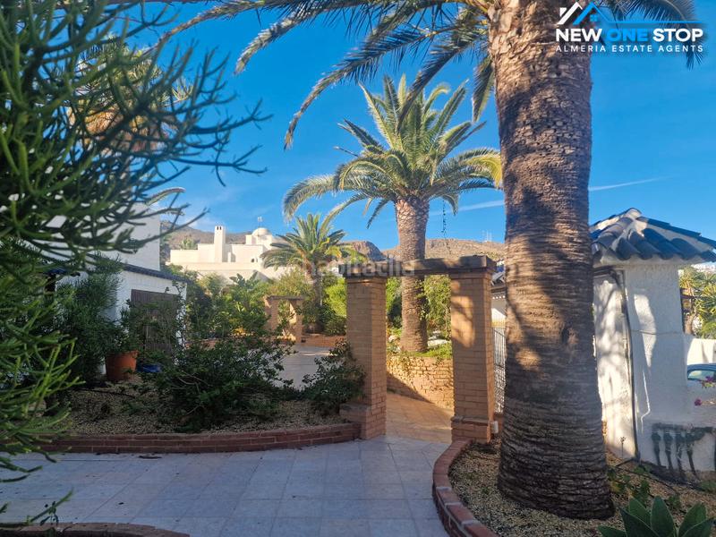 Foto 176710ea-6bfd-45f1-b8ca-bb0055bdca5a. Xalet amb xemeneia calefacció aparcament piscina a Mojácar