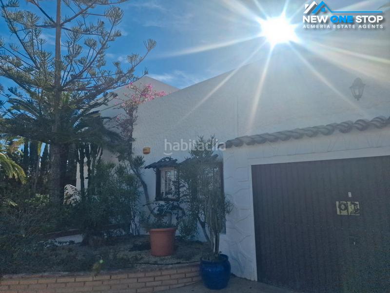 Foto 29de80af-31ad-4f23-ac26-a2cb8a4a7f67. Xalet amb xemeneia calefacció aparcament piscina a Mojácar