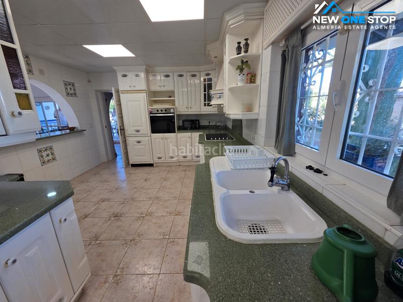 Foto 4257a4d5-bc39-42f8-9496-519690ae30bf. Xalet amb xemeneia calefacció aparcament piscina a Mojácar