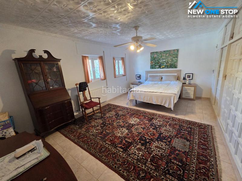 Foto 5d4ff632-9490-49a3-8850-c5c68e52f655. Xalet amb xemeneia calefacció aparcament piscina a Mojácar