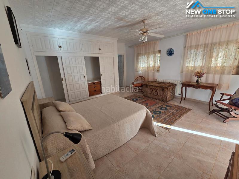 Foto c5eef977-1237-4484-bb9b-f931b3279503. Xalet amb xemeneia calefacció aparcament piscina a Mojácar