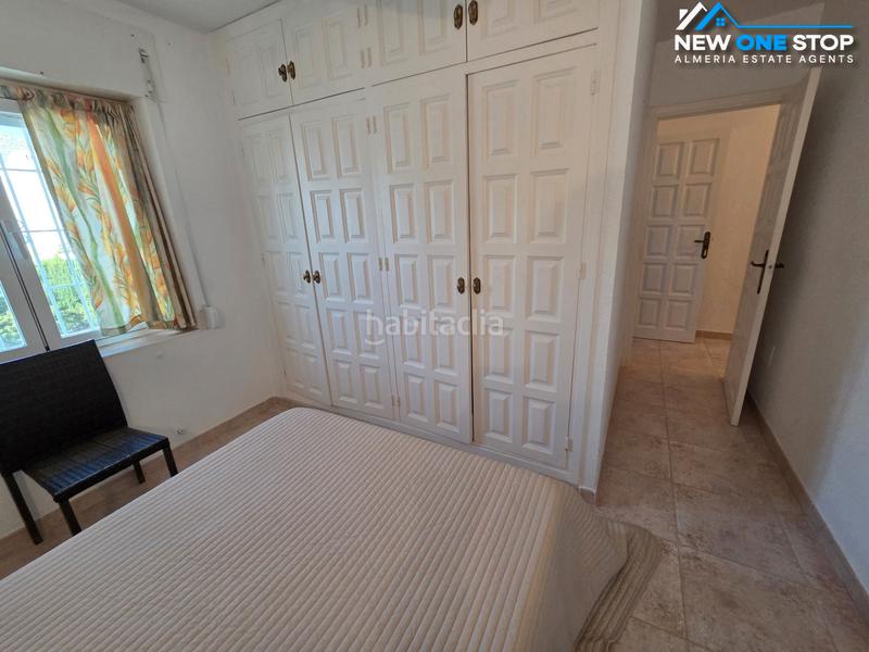 Foto c7ef58ec-69f1-4b41-97a1-f8fe491207e4. Xalet amb xemeneia calefacció aparcament piscina a Mojácar