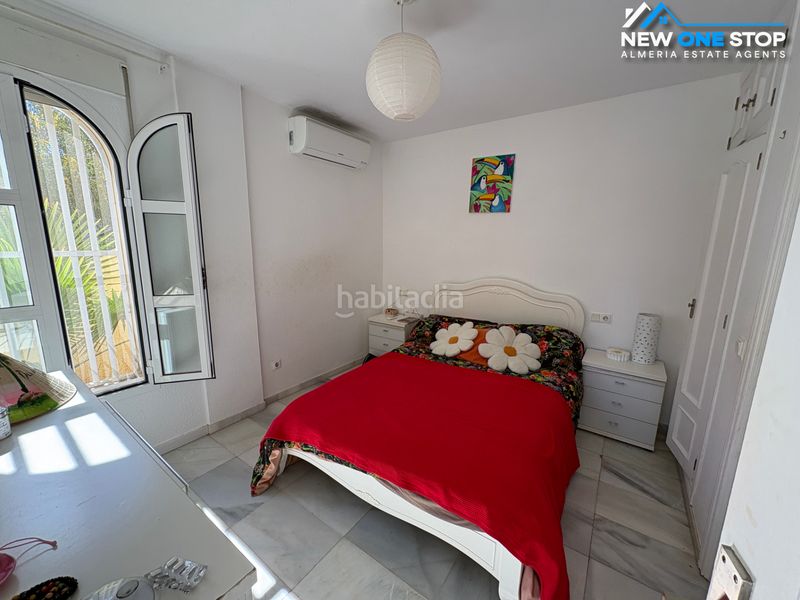 Foto 85e93116-33d4-432b-a651-158bc29fb286. Apartament amb xemeneia calefacció aparcament piscina a Mojácar