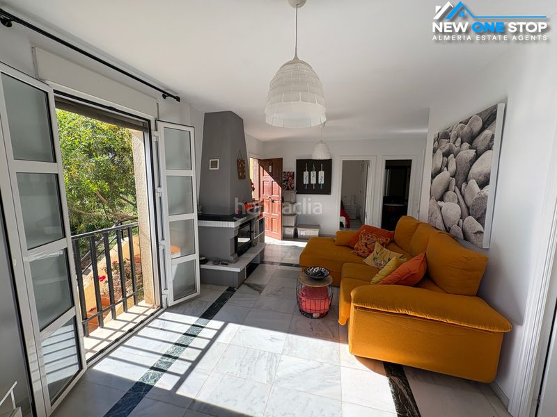 Foto a2691e16-60c9-423f-9498-6ace2d49df7a. Apartament amb xemeneia calefacció aparcament piscina a Mojácar