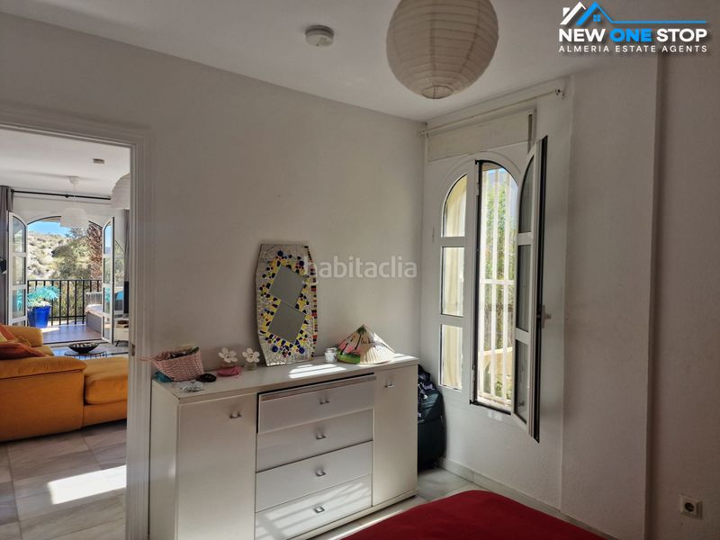 Foto b280385c-9f5a-4a3c-ae78-a2dd6e5e52d4. Apartament amb xemeneia calefacció aparcament piscina a Mojácar