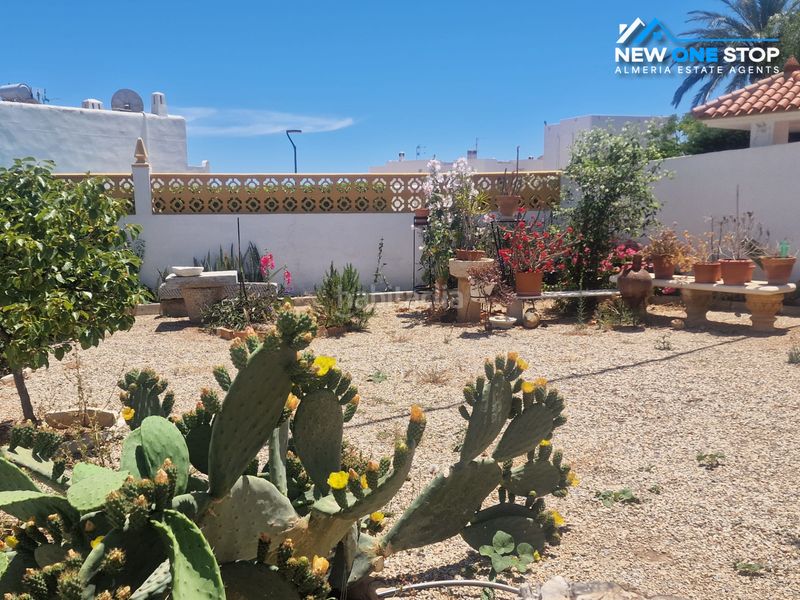 Foto ada6d77b-2f7f-4432-b0c0-01ceb9ee8576. Chalet villa en venta . en El Palmeral Mojácar