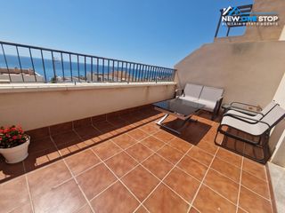 Dúplex  Avenida garrucha 130. ¡moderno dúplex con vistas al mar a solo minutos de la playa!