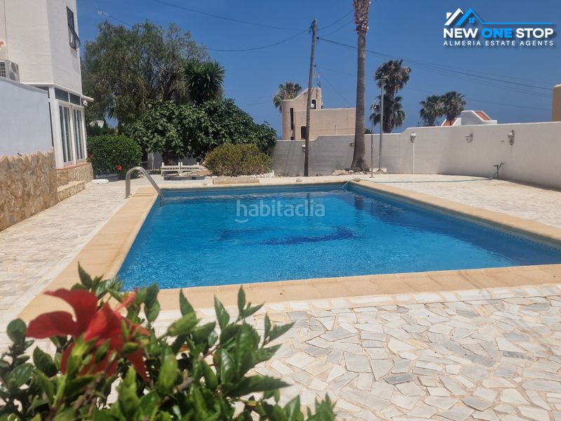 Foto cfb580f9-b078-45ff-8ab6-26e198b9415a. Xalet amb xemeneia aparcament piscina a Vista de los Ángeles Mojácar