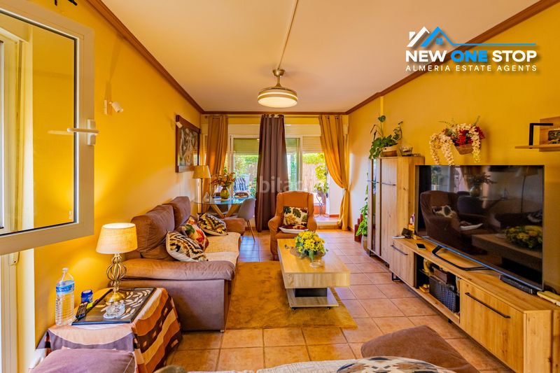 Foto db5eb670-5675-4822-a59e-2d0af7bd7907. Apartament amb piscina a Lomas del Mar Vera