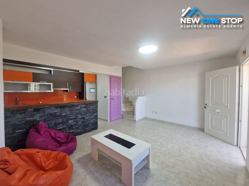 Foto 5b980a5f-84db-4788-b5a0-57c272c20888. Casa adossada amb piscina a Las Marinas - Pueblo Laguna Vera