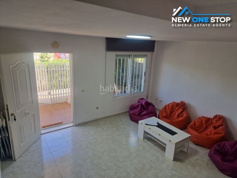 Foto a3abb1fc-79f2-4813-9474-22106f24236f. Casa adossada amb piscina a Las Marinas - Pueblo Laguna Vera