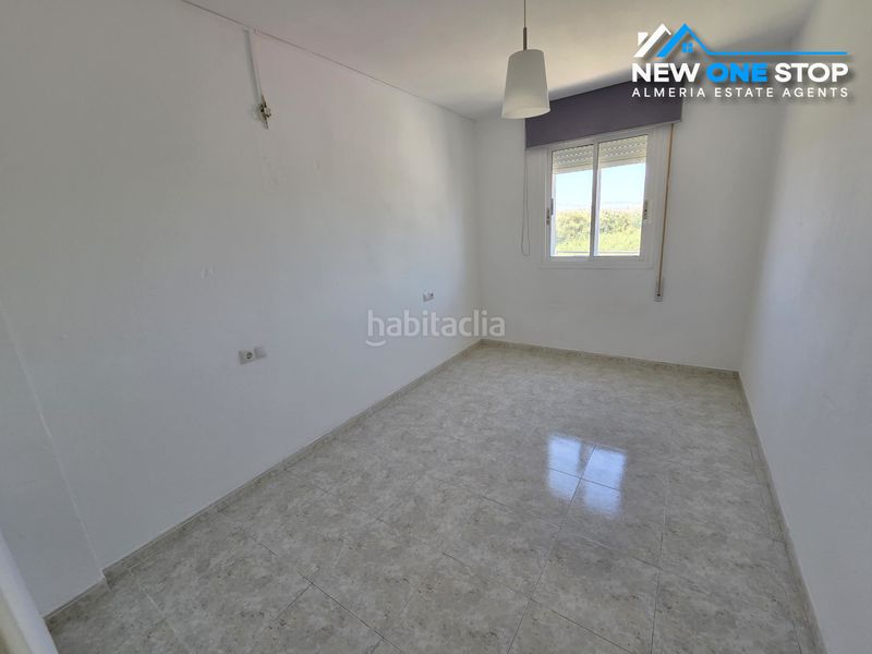 Foto a60b89a7-4753-427a-84c4-4a71e29d432b. Casa adossada amb piscina a Las Marinas - Pueblo Laguna Vera