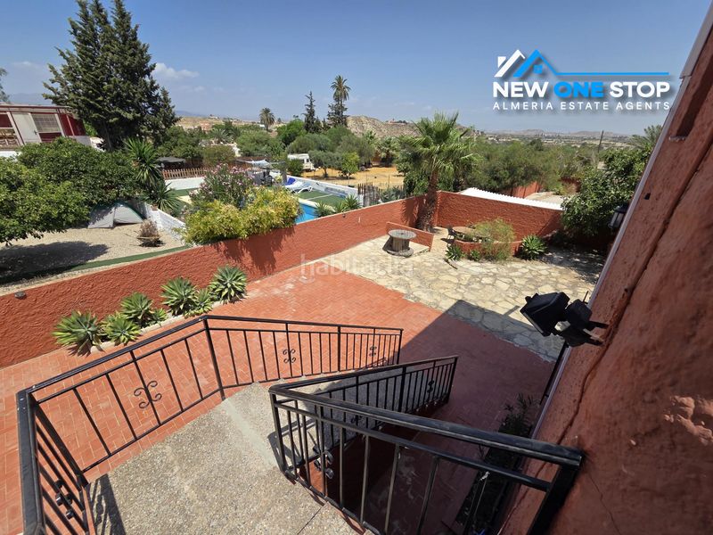 Foto bffedadf-be34-42d3-a349-2bb39077916c. Casa amb xemeneia calefacció aparcament piscina a Mojácar